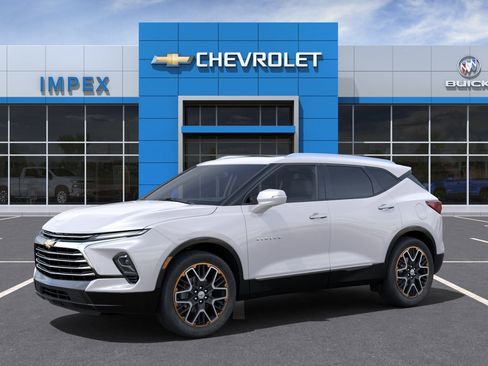 Used 2023 Chevrolet Blazer Premier w/ Driver Confidence II Package FWD image 40