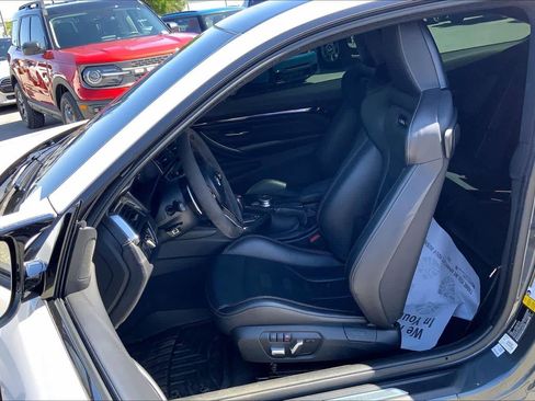 Used 2020 BMW M4 Coupe w/ Competition Package RWD image 8