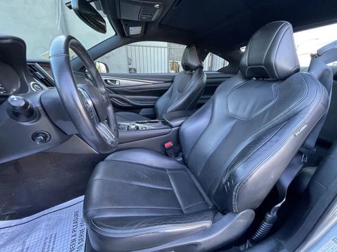 Used 2017 INFINITI Q60 2.0t AWD/4WD image 13