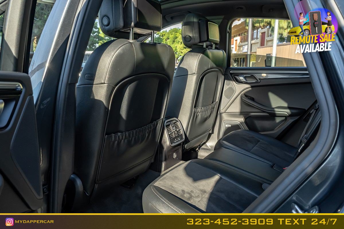 Used 2018 Porsche Macan Sport Edition AWD/4WD image 12