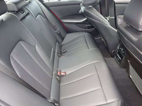 Used 2023 BMW 330e xDrive w/ Premium Package image 27