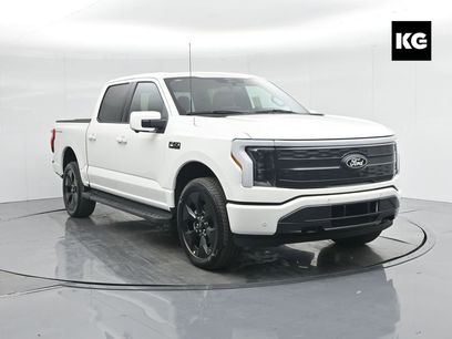 New 2025 Ford F150 Lightning Platinum w/ Dark Elements Package