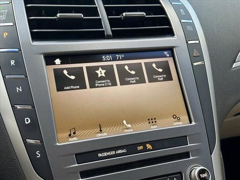 Used 2017 Lincoln MKZ Premiere image 13