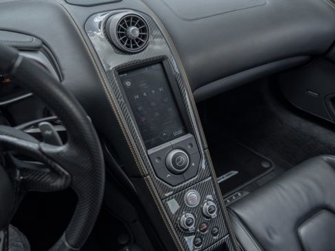 Used 2012 McLaren MP4-12C Coupe image 44