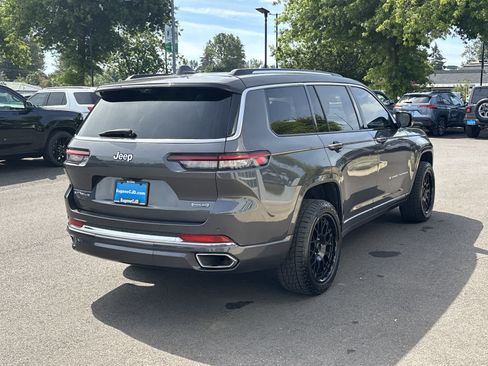 Certified 2021 Jeep Grand Cherokee L Overland w/ Luxury Tech Group IV AWD/4WD image 5