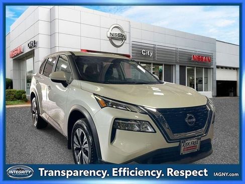 Used 2023 Nissan Rogue SV AWD/4WD image 1