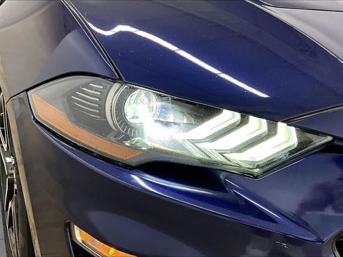 Used 2019 Ford Mustang GT RWD image 26