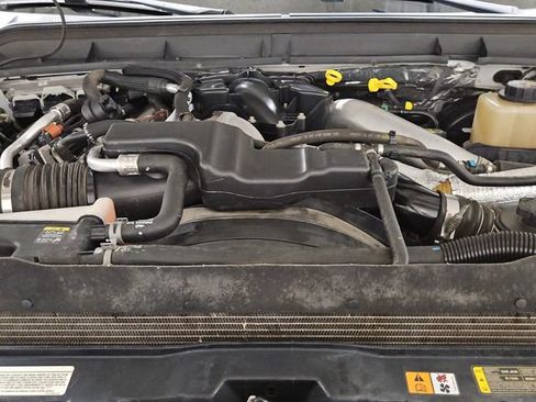 Used 2011 Ford F250 Lariat w/ Lariat Interior Pkg AWD/4WD image 28