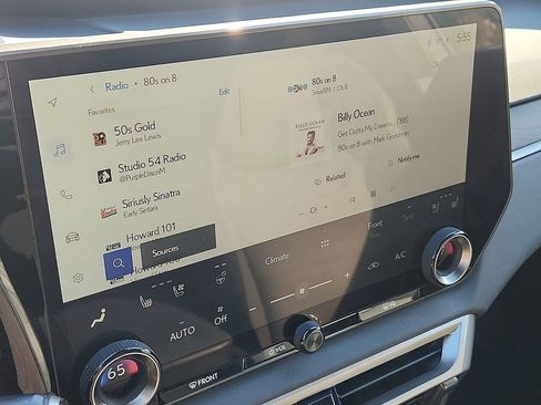 Used 2023 Lexus RX 350 Premium w/ Accessory Package (Z1) image 18