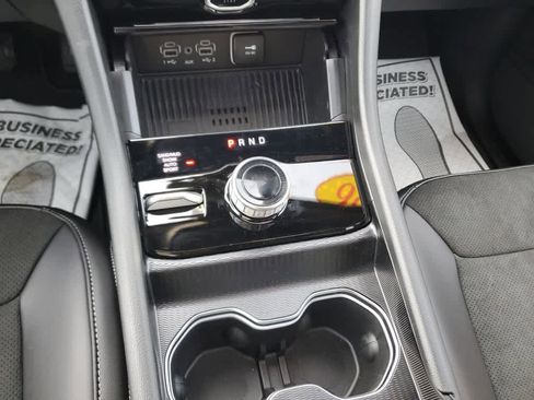 New 2026 Jeep Grand Cherokee Altitude image 20