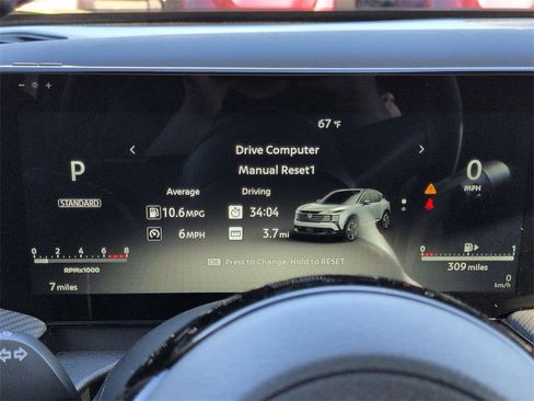 New 2026 Nissan Kicks SR w/ Cold Weather Package image 10