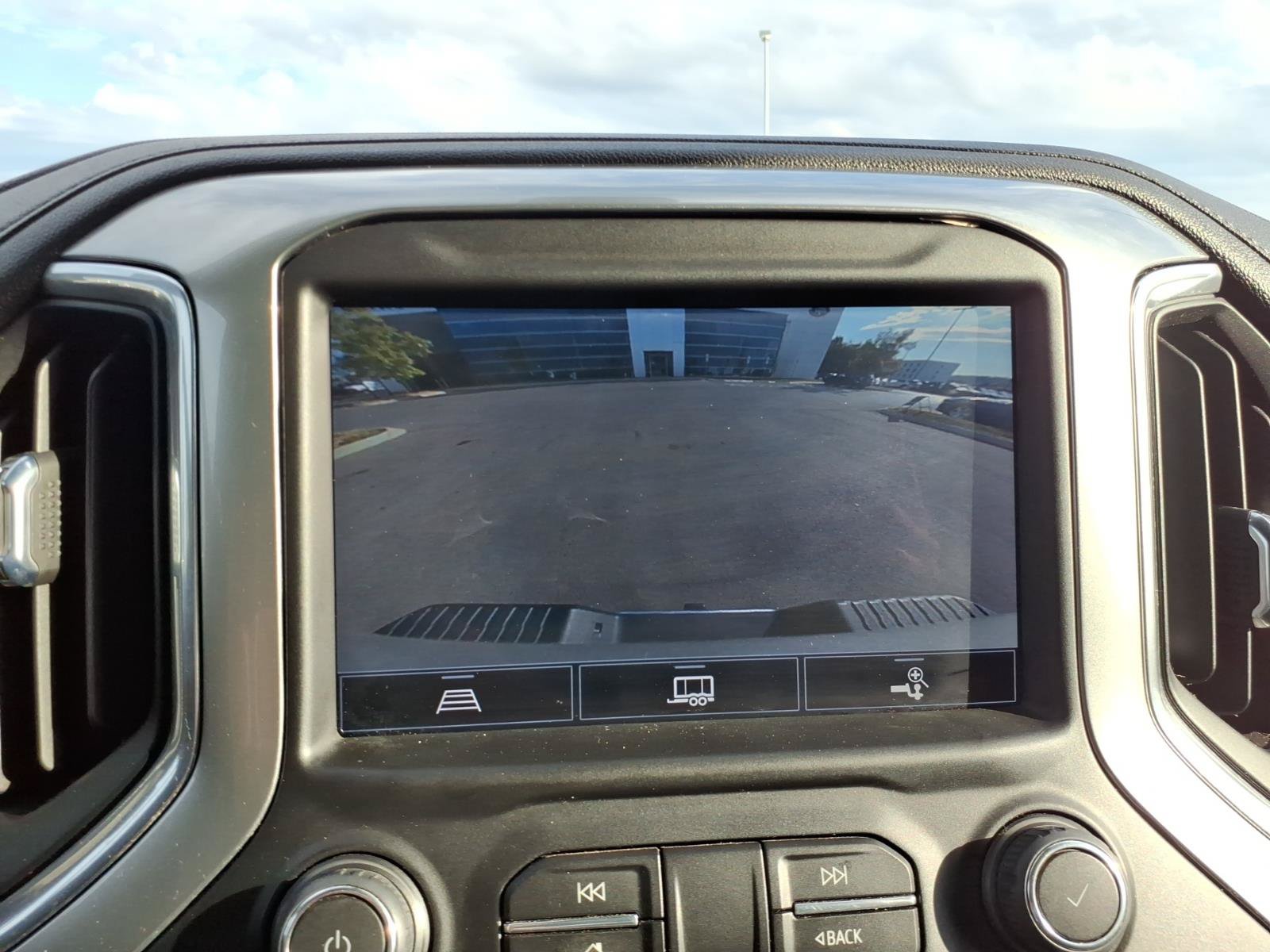 Used 2022 Chevrolet Silverado 2500 LT w/ Convenience Package AWD/4WD image 22