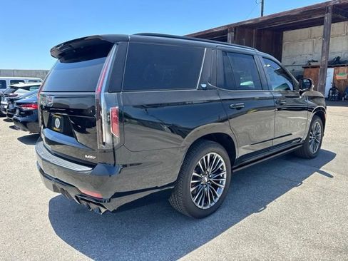 Used 2023 Cadillac Escalade V AWD/4WD image 5