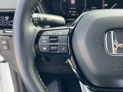 Used 2025 Honda CR-V Sport Touring image 10