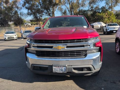 Used 2022 Chevrolet Silverado 1500 LT RWD image 2