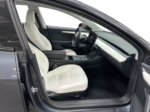 Certified 2023 Tesla Model 3 Standard Range RWD image 13
