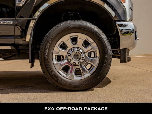 Used 2017 Ford F250 King Ranch w/ King Ranch Ultimate Package image 11