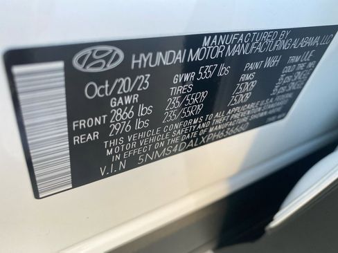 Used 2023 Hyundai Santa Fe Limited image 38