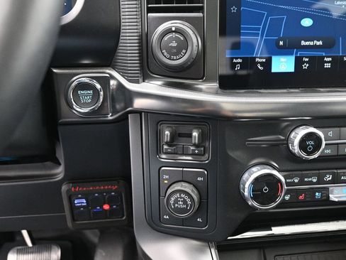 New 2024 Ford F150 Lariat w/ Equipment Group 502A High image 19