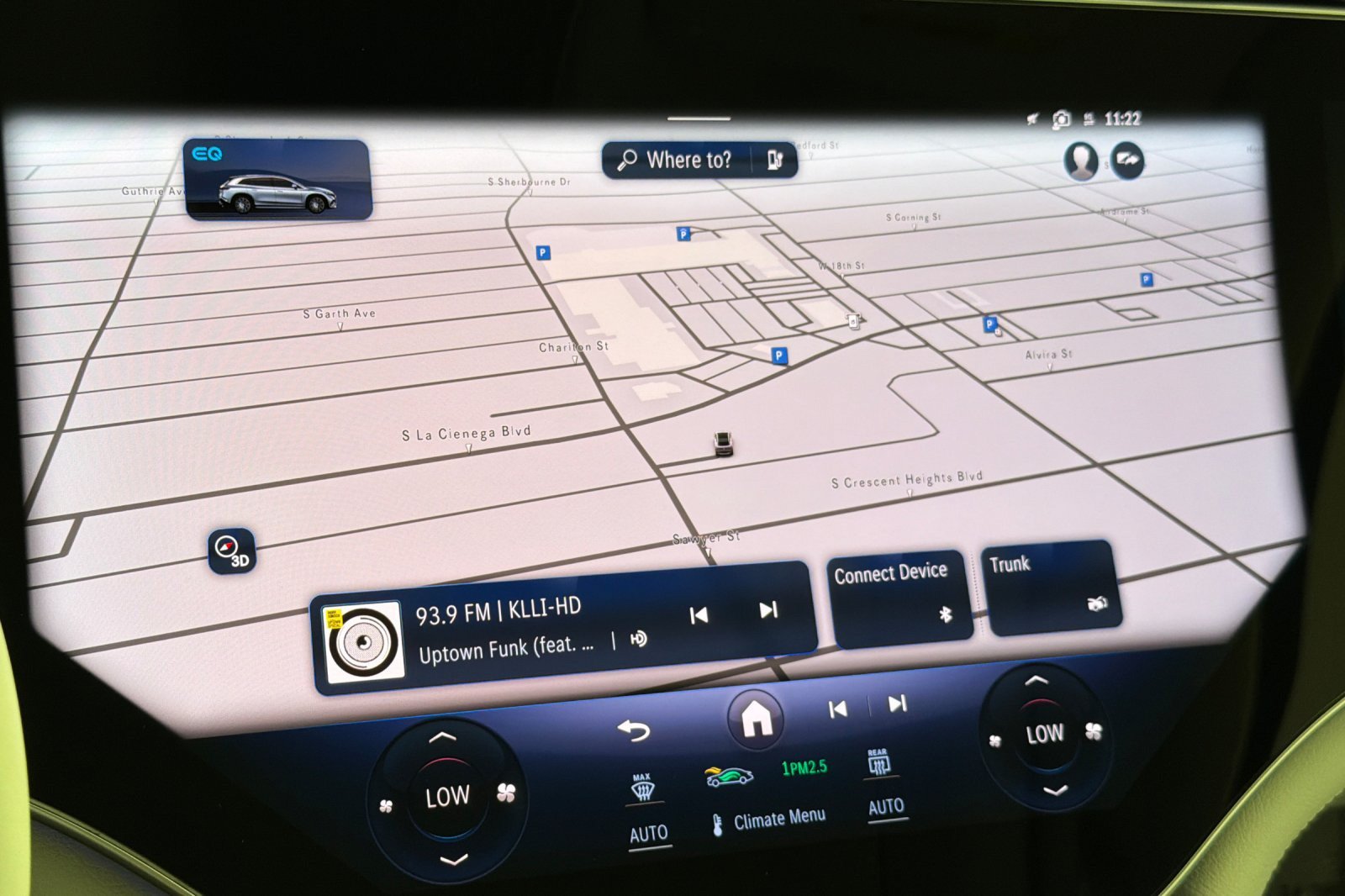 Used 2024 Mercedes-Benz EQS 450+ SUV image 17