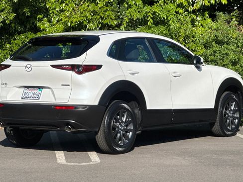 Certified 2023 MAZDA CX-30 AWD 2.5 S image 4