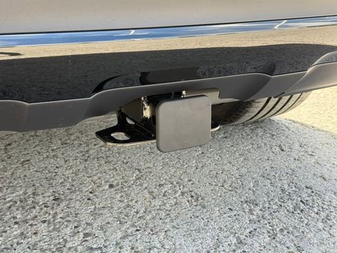 New 2025 Mercedes-Benz GLS 580 4MATIC image 9