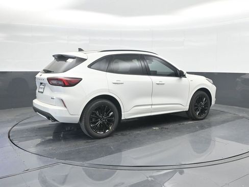 New 2025 Ford Escape ST-Line Elite image 15