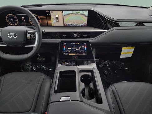 New 2026 INFINITI QX80 Luxe w/ Cargo Package image 7