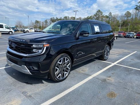 New 2026 Ford Expedition Max Platinum w/ Platinum Ultimate Package image 3