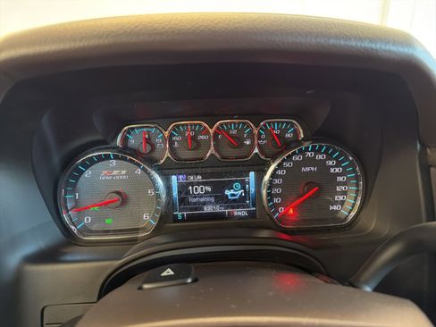 Used 2019 Chevrolet Tahoe LT image 8