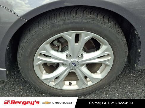 Used 2012 Ford Fusion SE FWD image 10