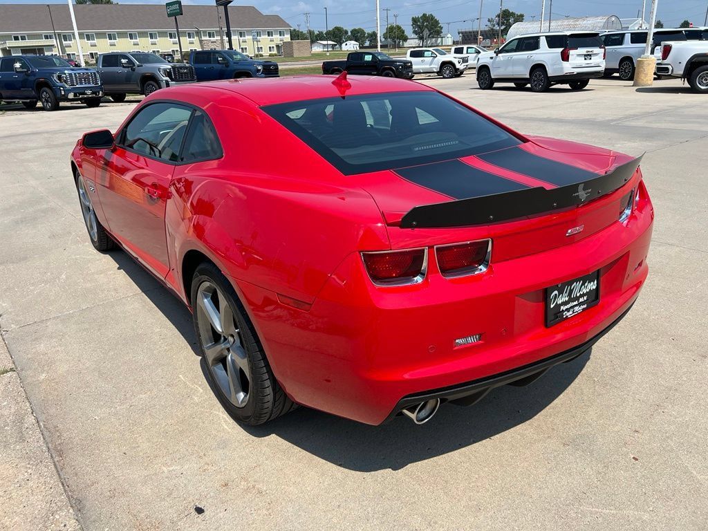 Used 2013 Chevrolet Camaro SS w/ RS Package RWD image 7