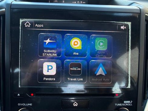 Used 2017 Subaru Impreza 2.0i Limited image 9