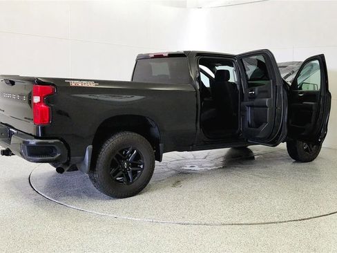 Used 2022 Chevrolet Silverado 1500 Custom Trail Boss image 12