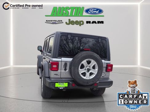 Certified 2018 Jeep Wrangler Unlimited Sport S AWD/4WD image 4