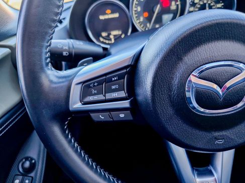 Used 2023 MAZDA MX-5 Miata Grand Touring w/ Weather Package image 33