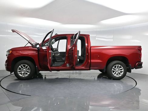 Used 2025 Chevrolet Silverado 1500 RST w/ Z71 Off-Road Package AWD/4WD image 57