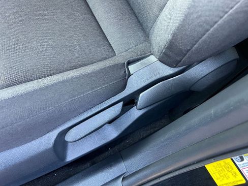 Used 2025 Toyota Camry LE image 23