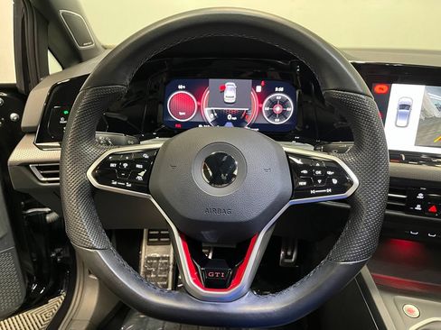 Used 2022 Volkswagen GTI SE FWD image 6