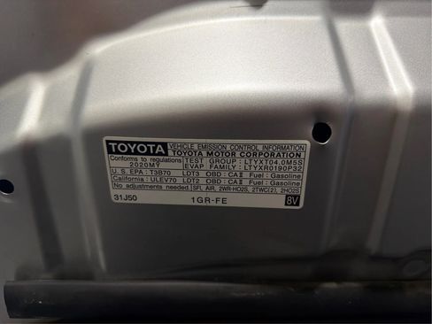 Used 2020 Toyota 4Runner TRD Off-Road AWD/4WD image 20