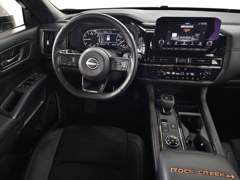 Used 2025 Nissan Pathfinder Rock Creek AWD/4WD image 19
