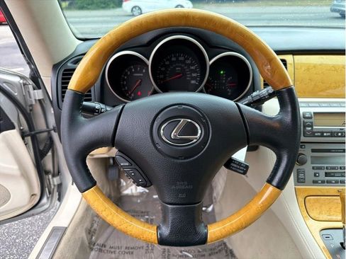 Used 2003 Lexus SC 430 Convertible RWD image 16