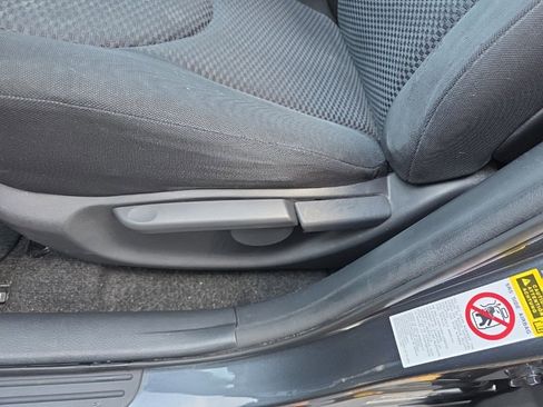 Used 2008 Toyota RAV4 Sport image 15