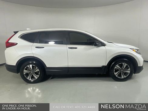 Used 2018 Honda CR-V LX image 5