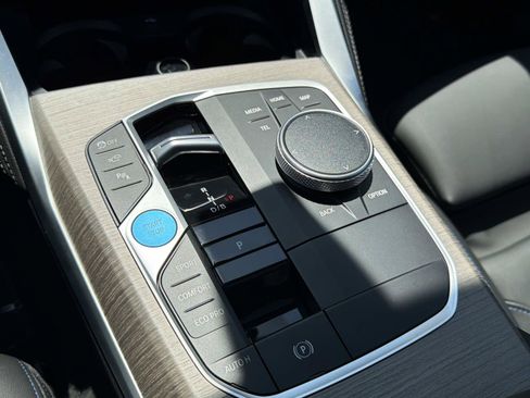 Used 2025 BMW i4 M50 AWD/4WD image 22