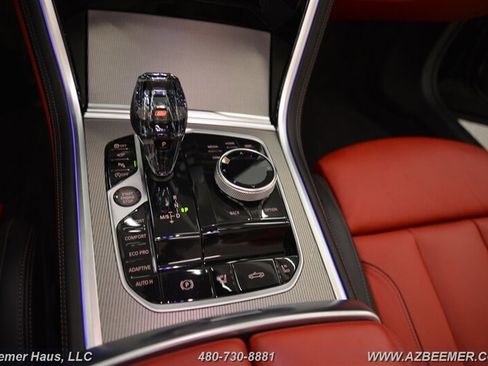 Used 2022 BMW 840i Convertible image 34