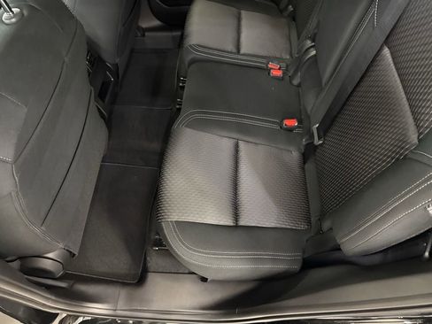 New 2026 Mitsubishi Outlander ES FWD image 26