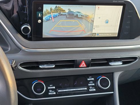 Certified 2023 Hyundai Sonata SEL w/ Convenience Package image 12