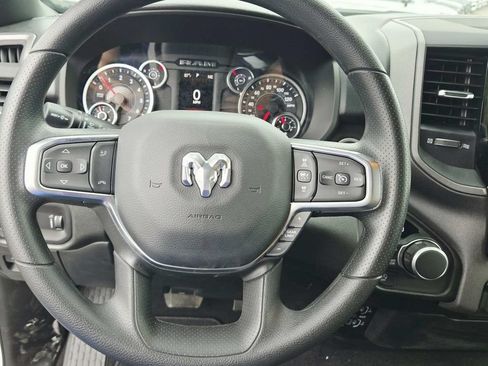 New 2026 RAM 1500 Express AWD/4WD image 20