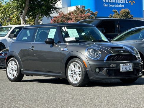 Used 2011 MINI Cooper S FWD image 6
